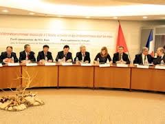 សិក្ខាសាលាទ្រឹស្ដីរវាងបក្សកុម្មុយនីស្ដវៀតណាមនិងគណៈបក្សកុម្មុយនីស្ដបារាំង